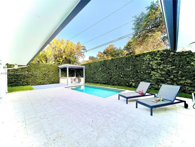 Photo - 616 Tiziano Ave