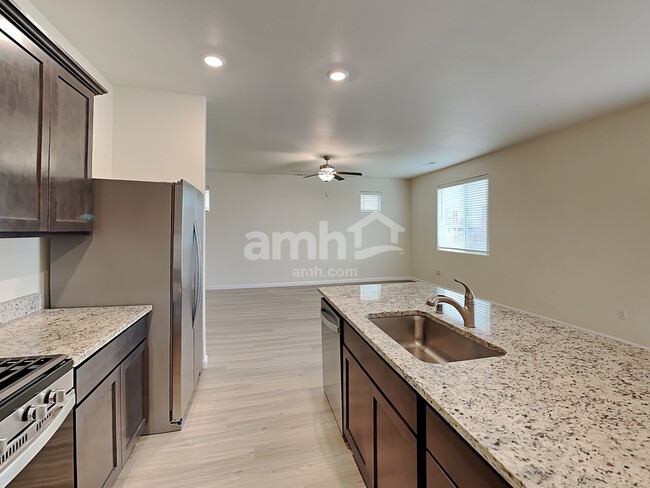 Photo - 1221 W 17th Ave