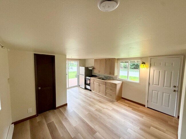 Photo - Clean and cozy cabin in Suquamish.