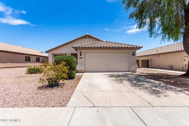 Building Photo - 16455 N 137th Dr Rental