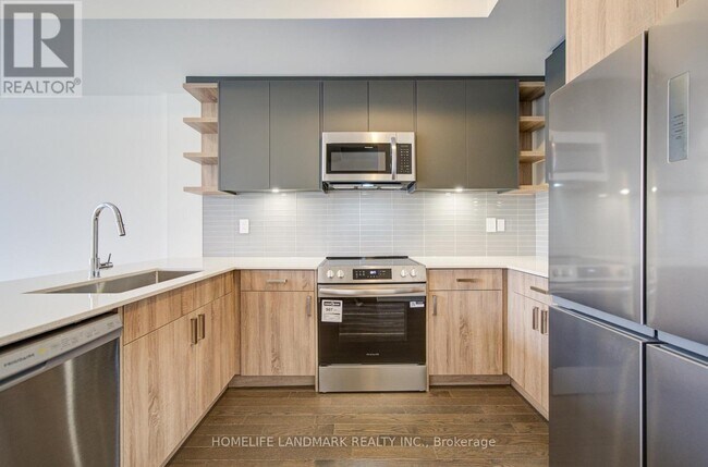 Photo - 426 Lawrence Hts Wy