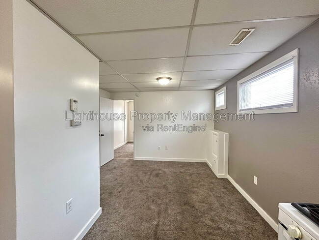 Photo - 17 52nd St SE Unit 1