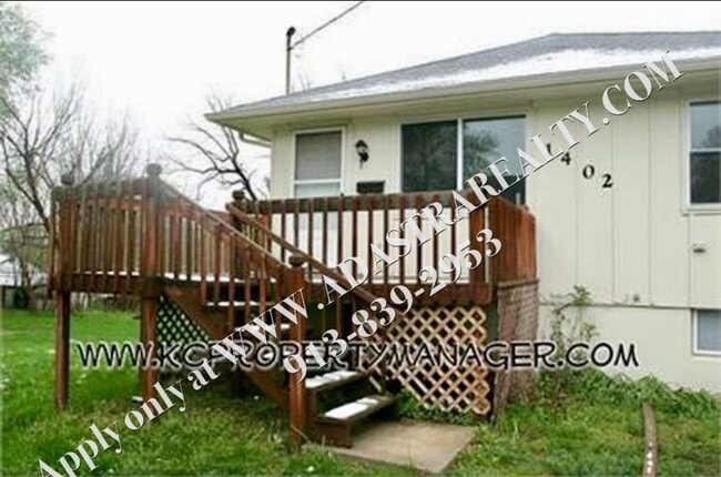Building Photo - 1402 S Harris Ave
