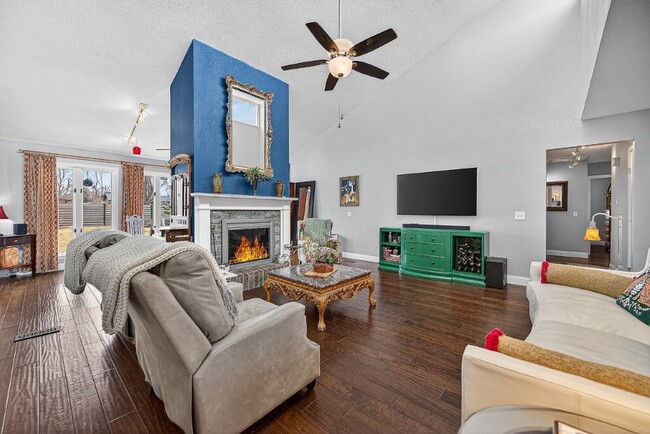 Photo - 1001 S 19th St