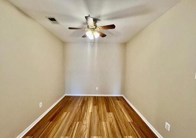 Photo - 7901 Badenloch Way