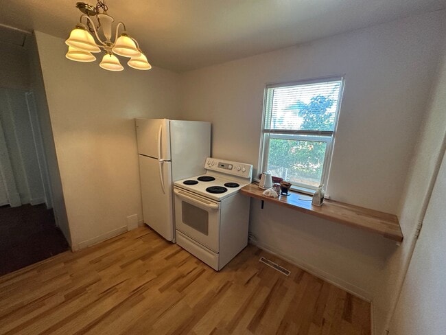 Photo - 224 W Jackson Ave