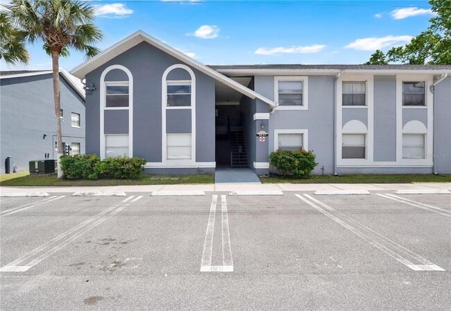 Building Photo - 4100 Pershing Pointe Pl Unit 3
