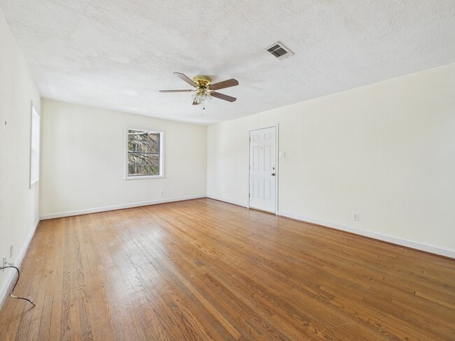 Photo - 5110 Academy St Unidad 4