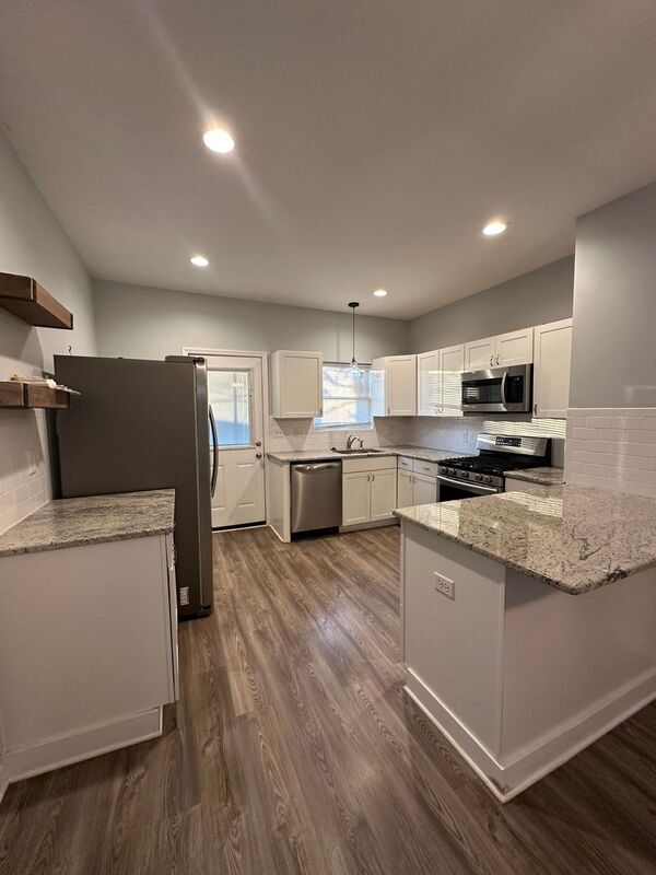 Photo - 1749-1751 S 8th St