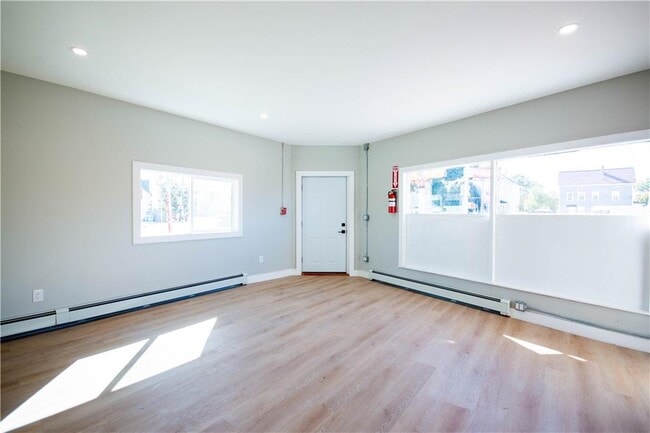 Photo - 735 Broadway Unit 1