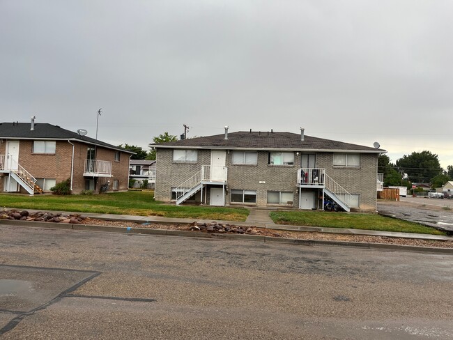 326 W 4 Plex - 326 W 4 Plex Unidad A Rental