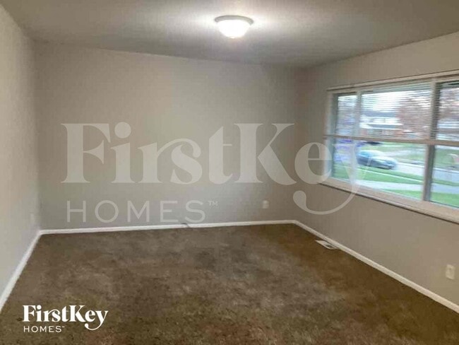 Photo - 1745 Pinebluff Ln