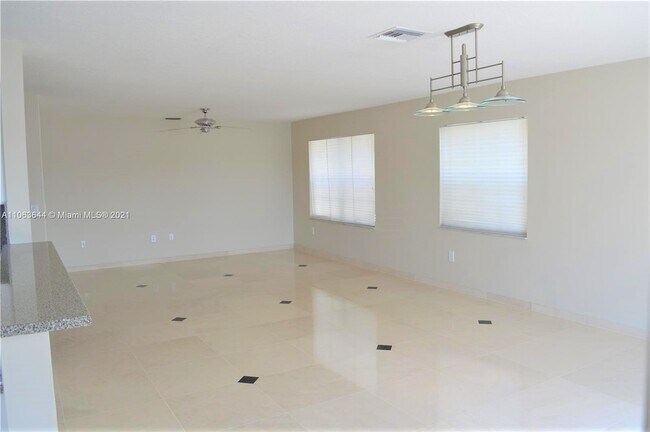 Photo - 13820 NW 22nd St