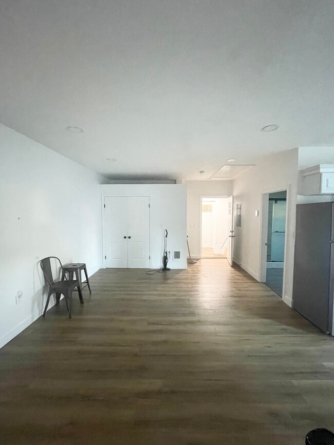 Photo - 2 Leonard St Unit #0