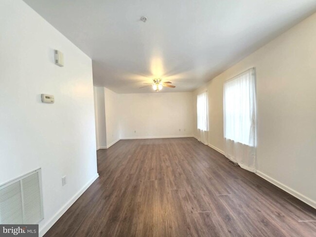 Photo - 1011 Granite Ct