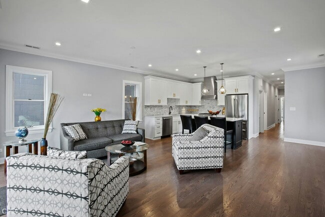 Photo - 211 S Hamilton Ave Unidad 2