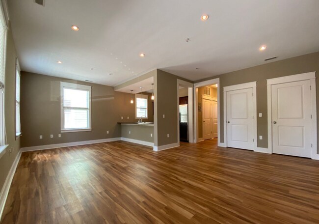 Photo - 425 E Hillside Dr Unit 1