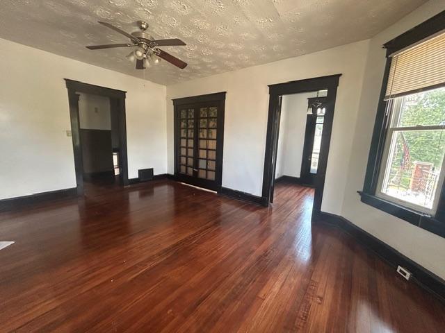 Photo - 3966 Regent Ave Unit 2