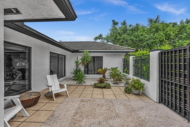 Photo - 4441 NE 19th Ave