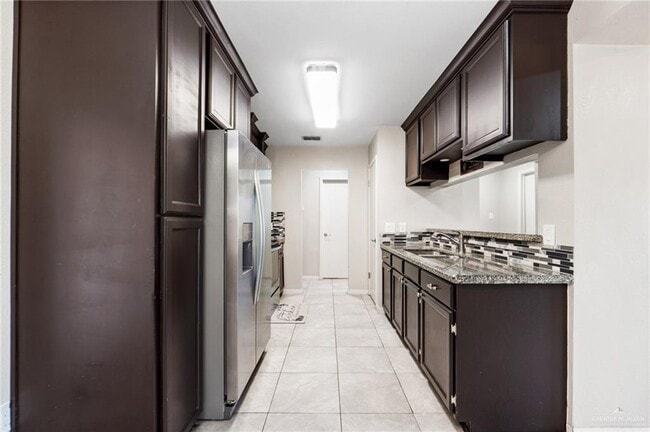Photo - 20 Westway Ave
