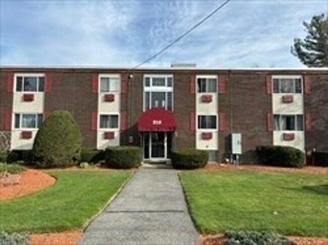 One Bedroom, One Bath in sought after Mile... - One Bedroom, One Bath in sought after Mile... House