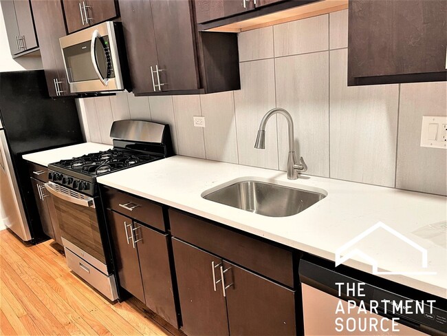Building Photo - 4405 N Kimball Ave Unit 3F Rental