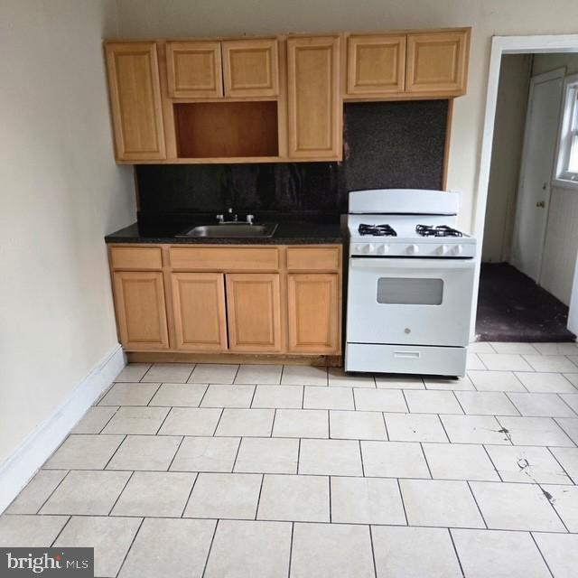 Photo - 3106 Emerald St