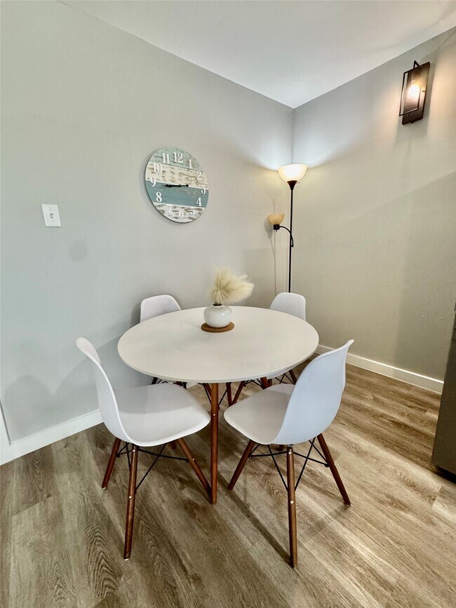 Photo - 6705 Fairway Dr Unit 2