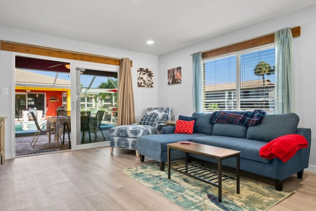 Photo - 1019 SE 40th St Unidad ID1334302P