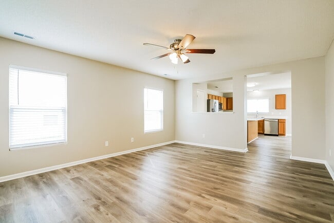 Photo - 3752 Tryon Ridge Dr