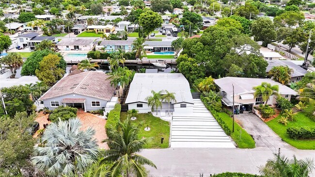 Photo - 2413 Gulfstream Ln