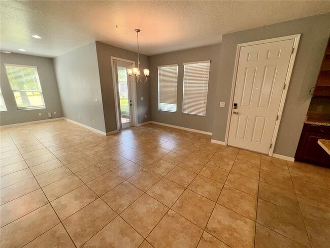 Photo - 499 Merry Brook Cir