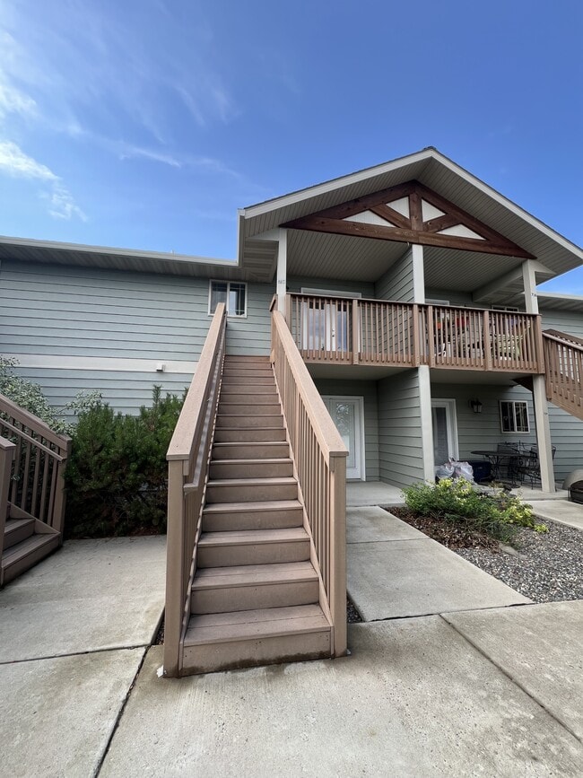 Building Photo - 718 Sonoma Dr Rental