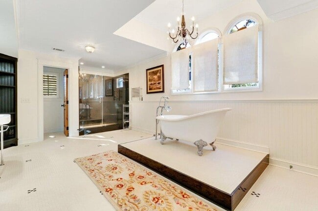 Photo - 12 Rose Hill Way