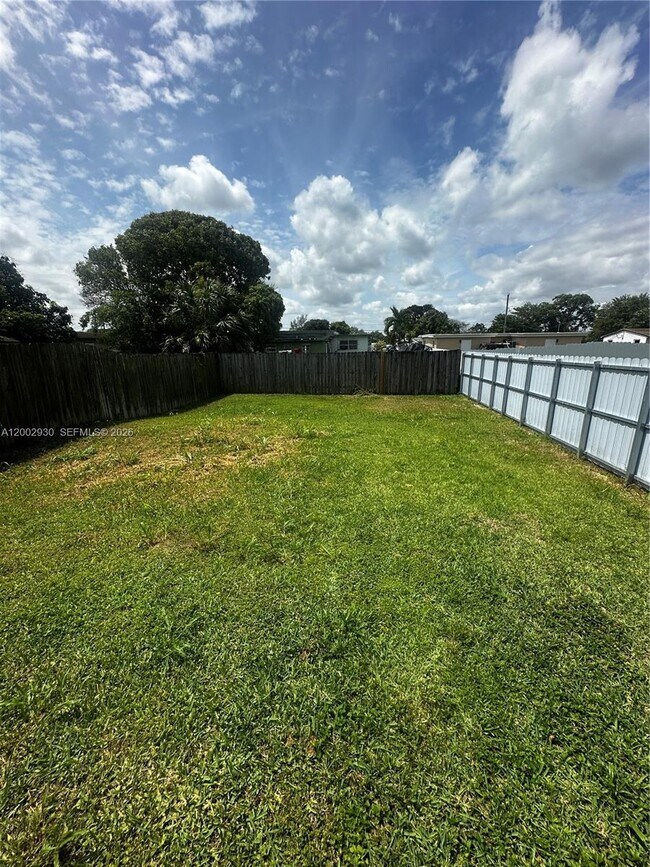 Photo - 26524 SW 138th Ave Unidad 26524