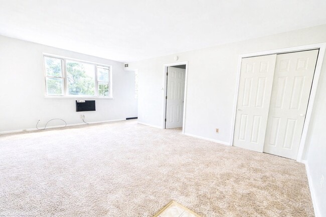 Junior 1-Bedroom