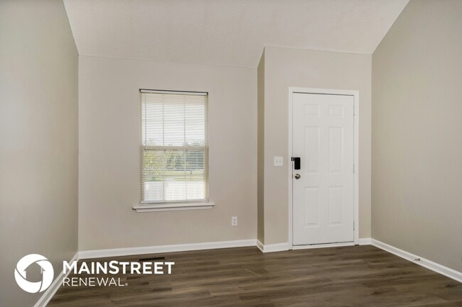 Photo - 258 Crooked Oak Ct