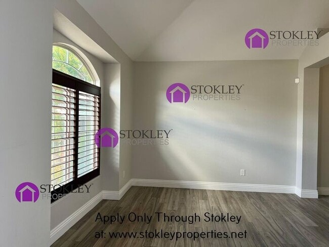 Photo - 1562 Terry Lynn Ln