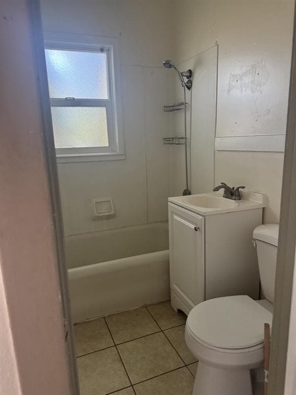 Photo - 333 W 9th St