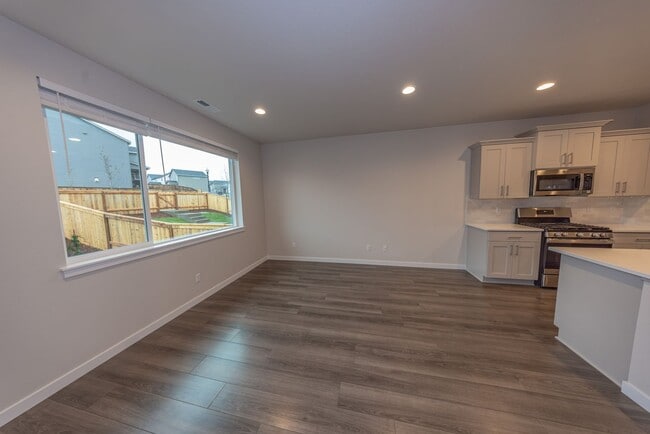 Photo - Brand New! - 3 Bedroom Townhome in Vancouver WA
