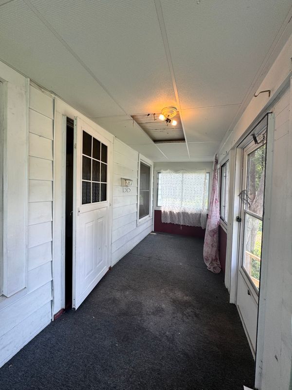 Photo - 2331 Midland Ave