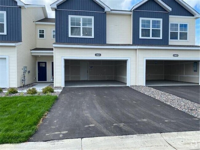 Building Photo - 13621 Busch Ln Rental