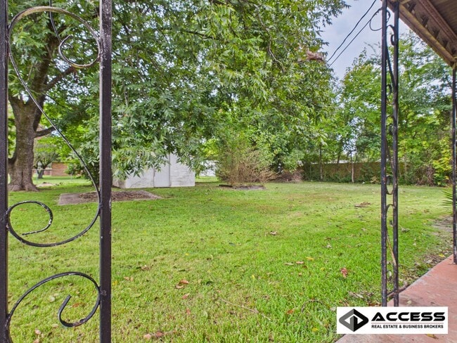 506 Ewell St SW