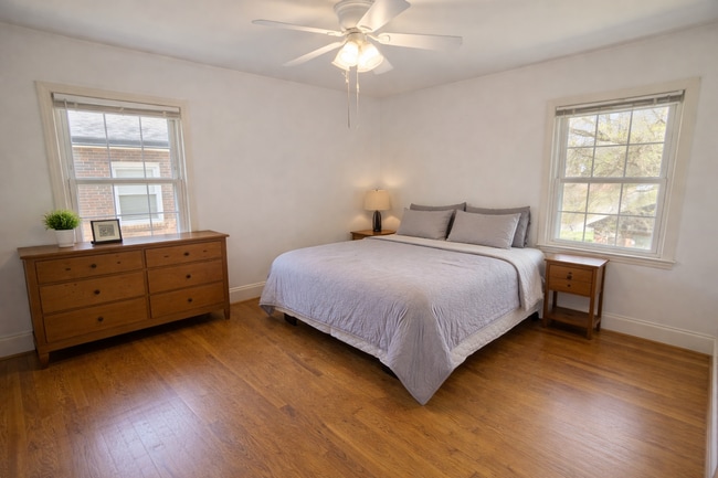 Photo - 420 Roberts St