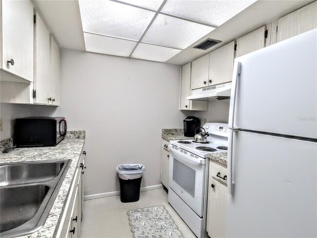 Photo - 4950 Todd St