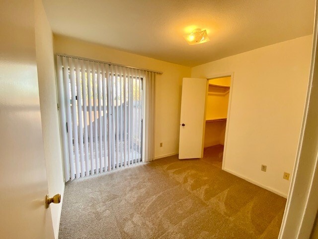 Building Photo - 9101 Country Creek St Unit 205
