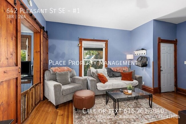 Photo - 642 Pleasant St SE Unit #1