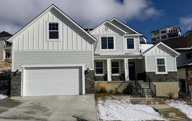 Building Photo - Available now!! 7 Bedroom/3.2 Bathroom home in Lehi