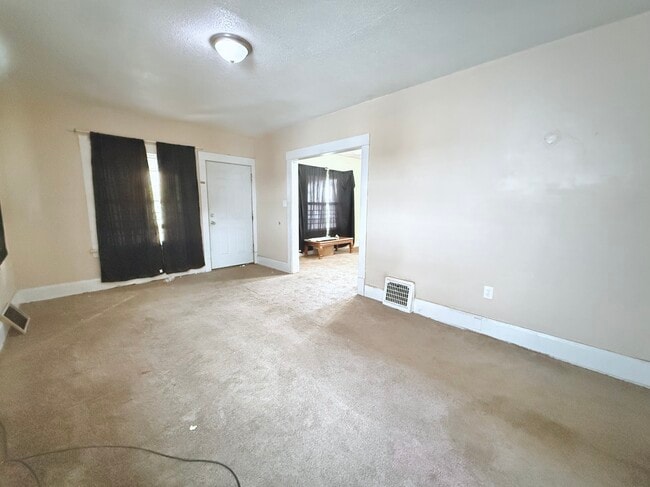 Photo - 2747 Rush Blvd