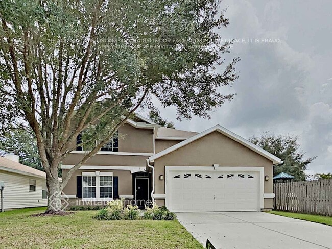 12587 Woodfield Cir W